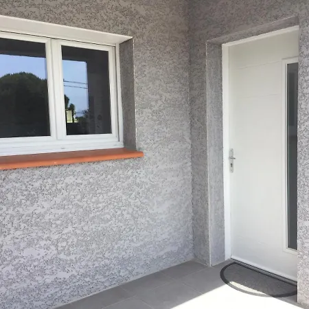 Villa Privative 3 Et Piscine Priv Près *