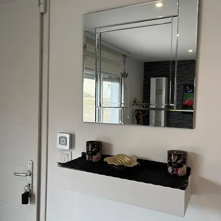 Вилла Villa Privative 3 Chambres Avec Piscine Privee Sans Vis A Vis Et Avec Climatisation Pres Carcassonne *