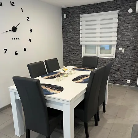 Villa Privative 3 Et Piscine Priv Près Carcassonne